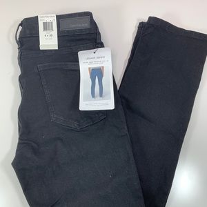❌CLEARANCE❌ Calvin Klein black skinny jeans